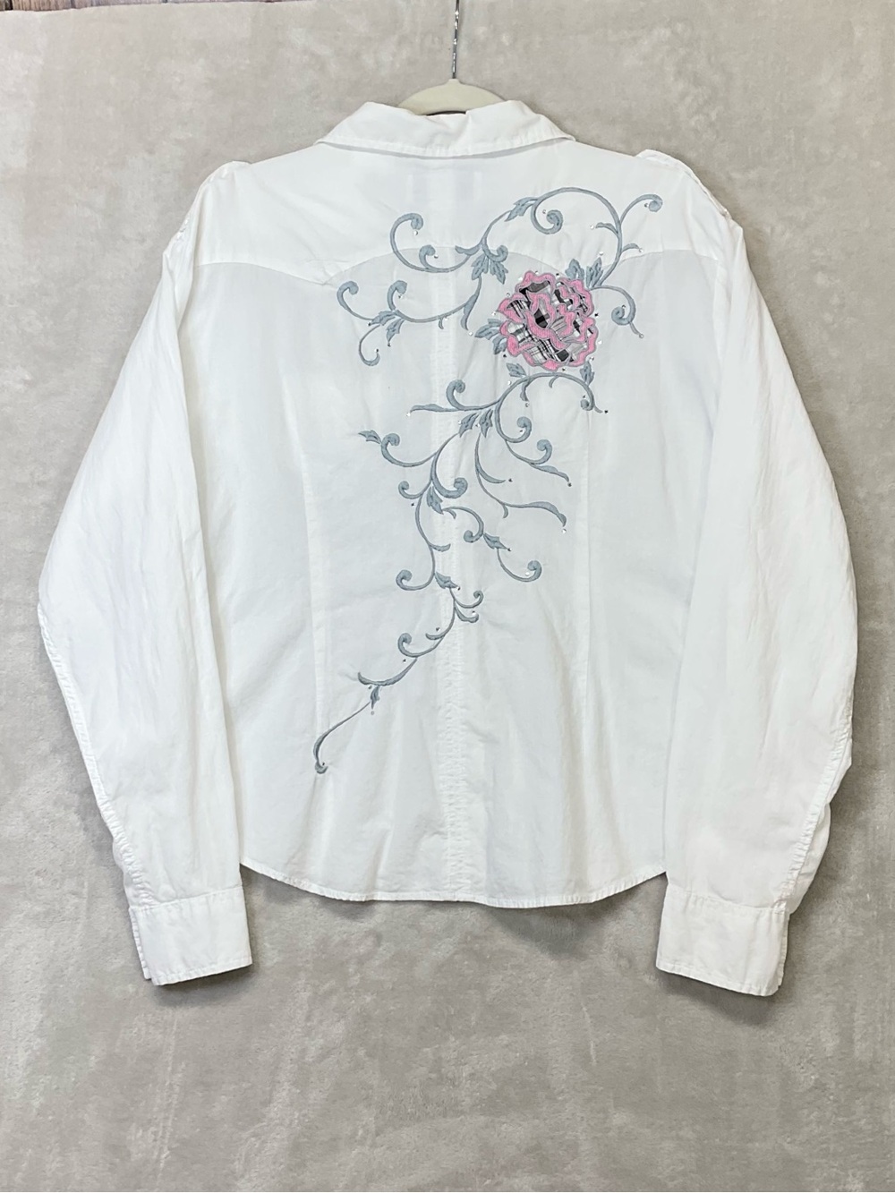 Panhandle Slim Women’s White Embroidered Rose Button Up Shirt XXL / 2X